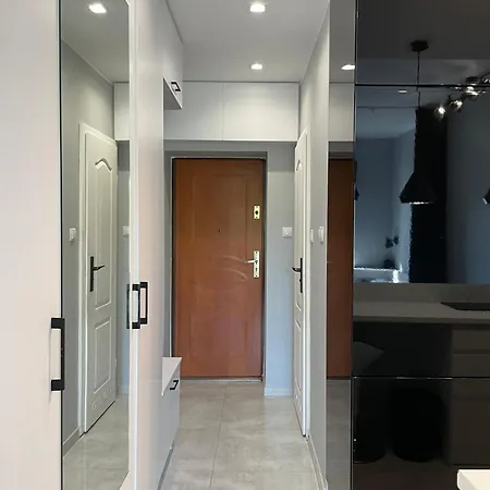 Apartament Home3city Black&white *